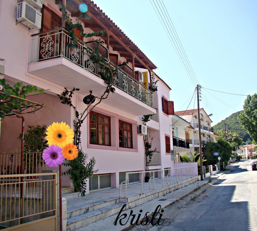 Ferienwohnung Kristi Poros  Exterior foto