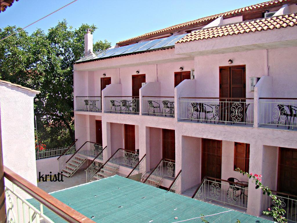 Ferienwohnung Kristi Poros  Exterior foto