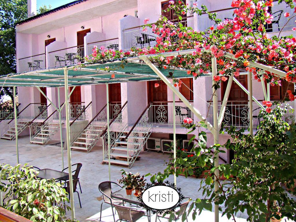 Ferienwohnung Kristi Poros  Exterior foto