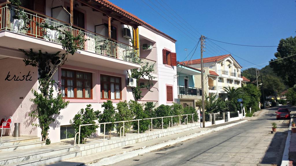 Ferienwohnung Kristi Poros  Exterior foto