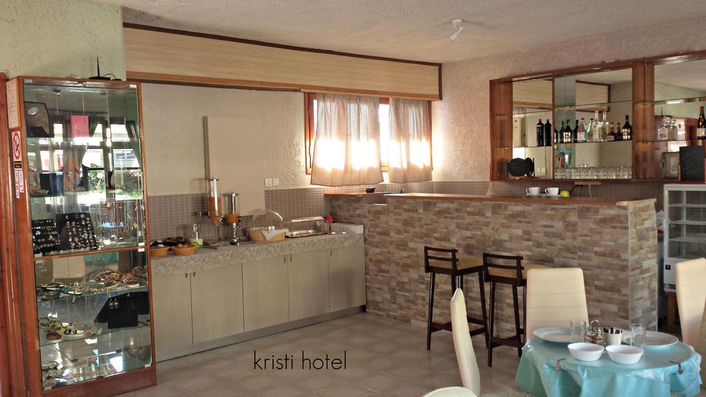 Ferienwohnung Kristi Poros  Exterior foto